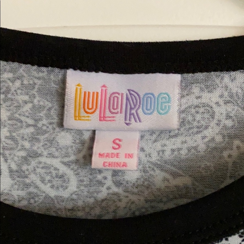 LulaRoe Randy - Picture 2 of 3